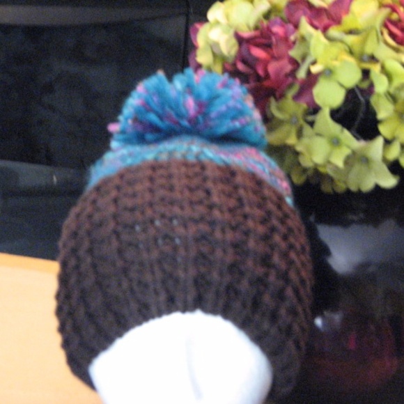 Jamont Multicolored Knitted Designer Beanie/Hat - Picture 2 of 4
